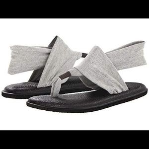Sanuk Yoga Sling grey sandals, size 9, EUC.